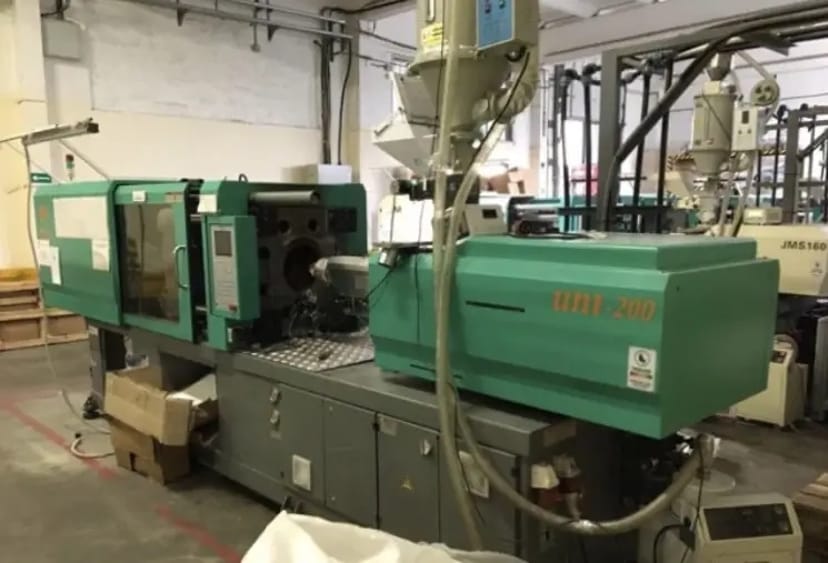 Послуга лиття пластмас на ТПА термопласт автоматі 6 ₴/хвилина