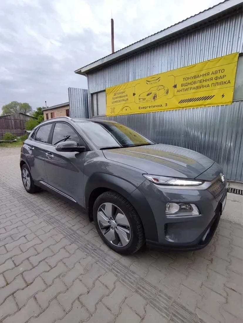 Тонування авто. Скла. Полірування, бронювання фар.