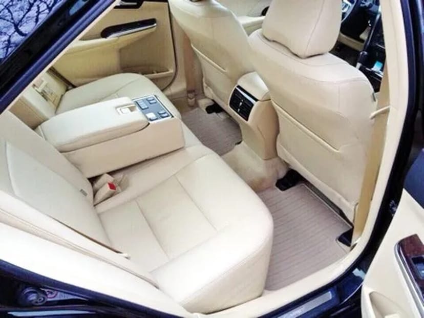 151 Toyota Camry V55 чорна авто на весілля
