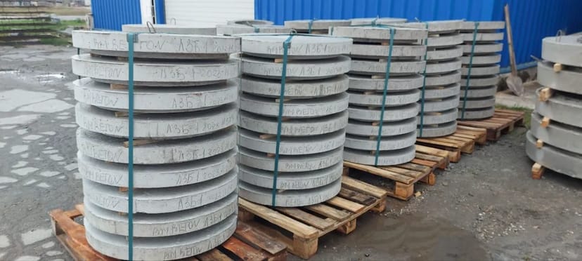 Люк колодязя ЛЗБ -1, L 800, B 100, H 660 від завода виробника BM BETON