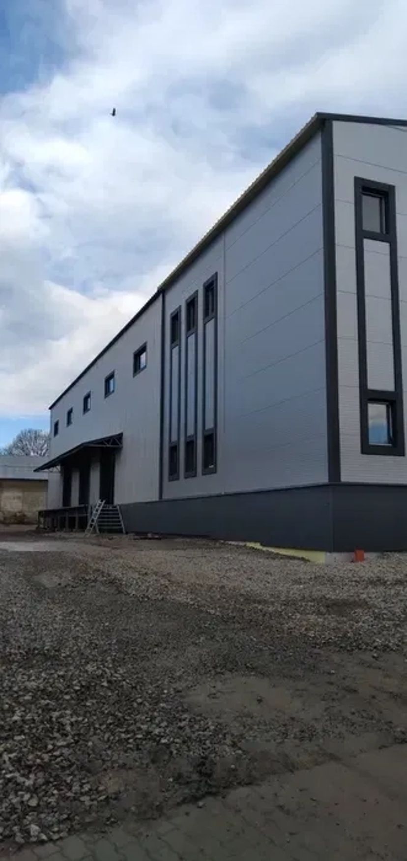 Ангари, навіси, склади, металоконструкції ( від 2 450 м2.)