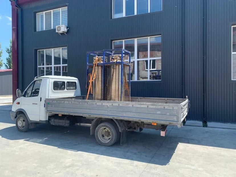 Вантажні перевезення, переїзди, доставка