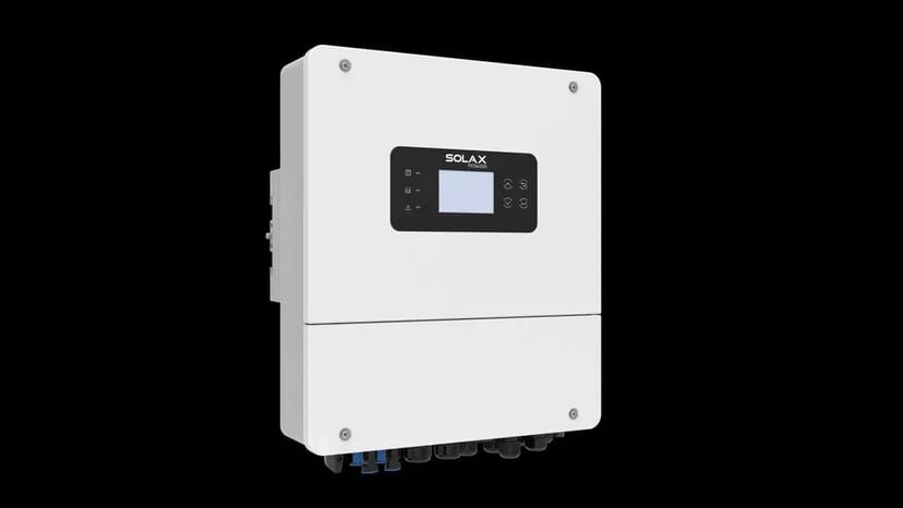 Монтаж систем безперебійного живлення SOLAX для вашої оселі та бізнесу