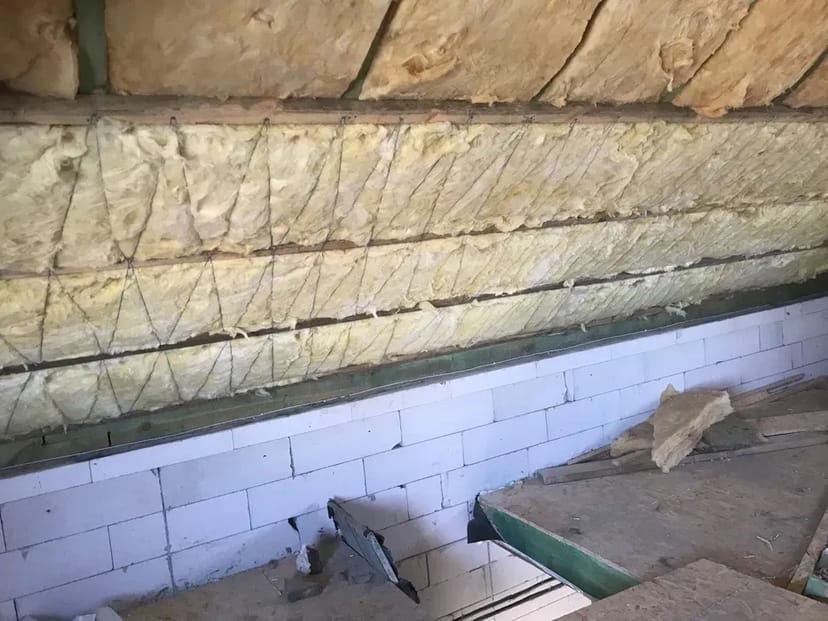 Утеплення даху мансард перекриття мінеральною ватою монтаж осб