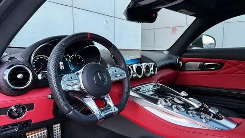079 Mercedes Benz AMG GT Coupe без водія в Києві