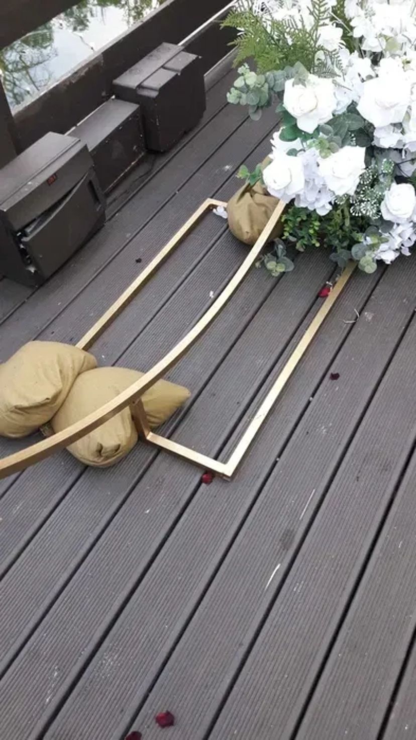 Арка кругла, фотозона. Доставка, монтаж, демонтаж.