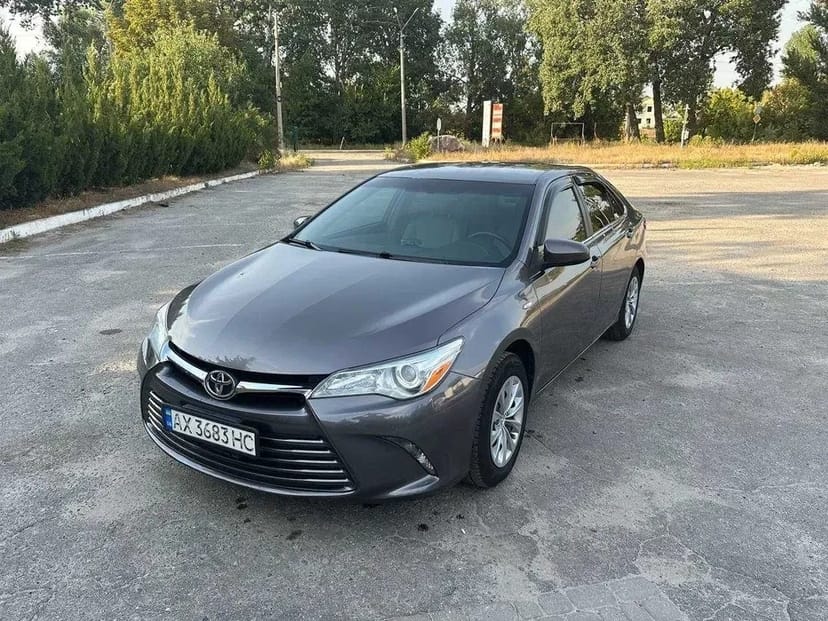 Toyota Camry різних моделей