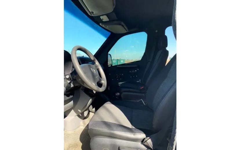 Микроавтобус Mercedes Sprinter