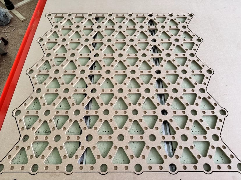 Фрезерна порізка криволінійний розкрий на ЧПУ Київ