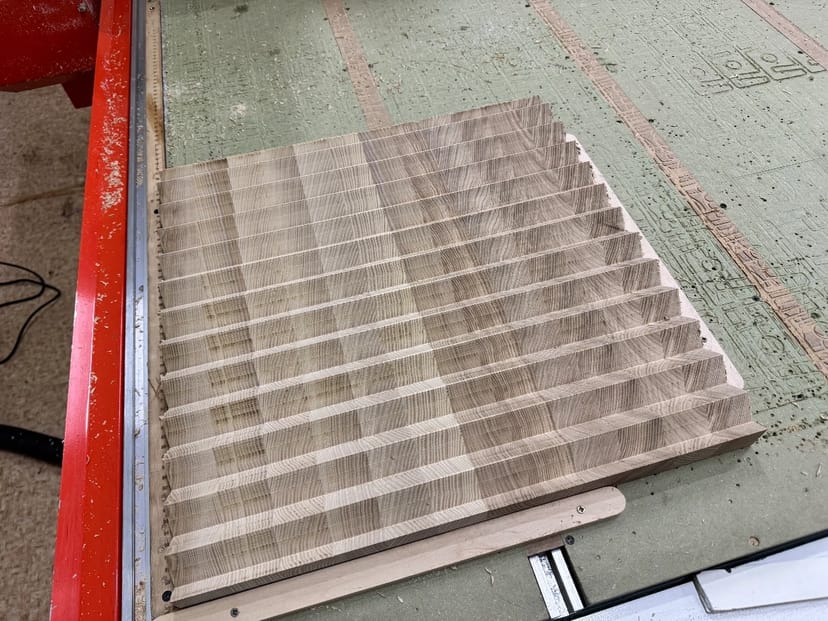 Фрезерна порізка криволінійний розкрий на ЧПУ Київ