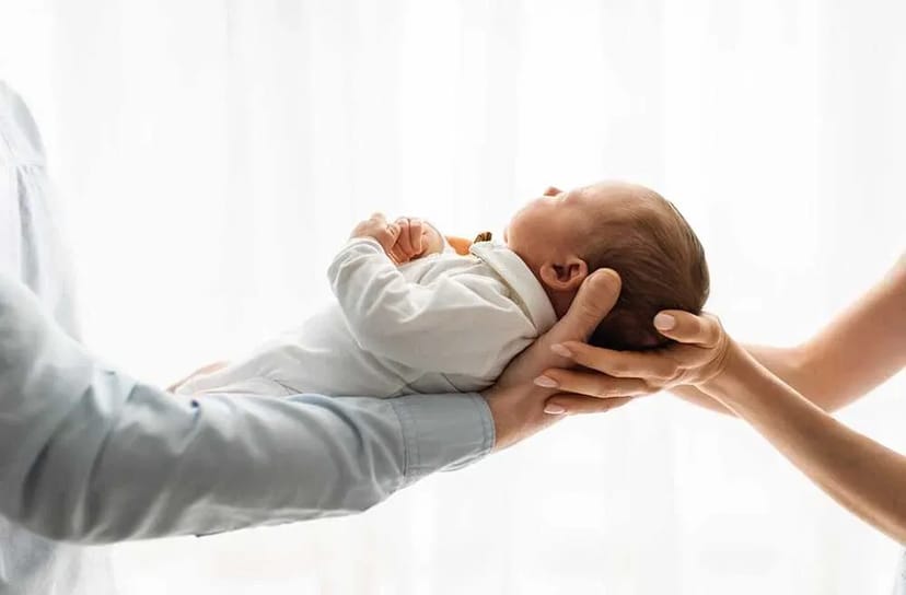 Фотограф на Хрестини. Хрещення. Київ. Профессійно. Якісно.