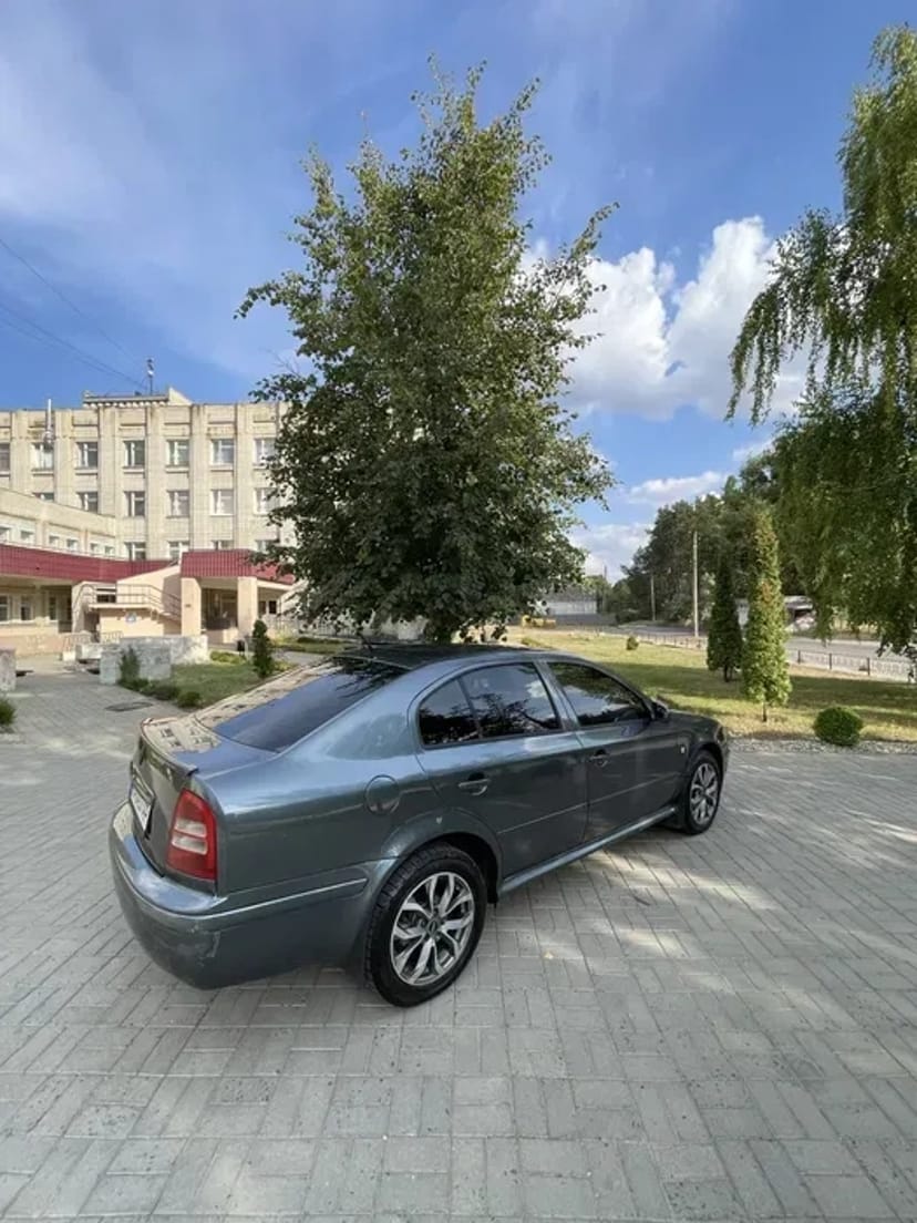 Автомобили