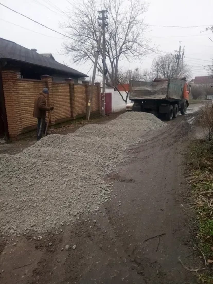 Шлак Пісок Щебінь Відсів. КАМАЗ.10 тон. Доставка самоскидами