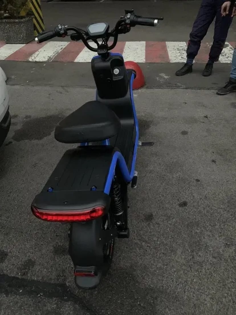 Новий електроскутер