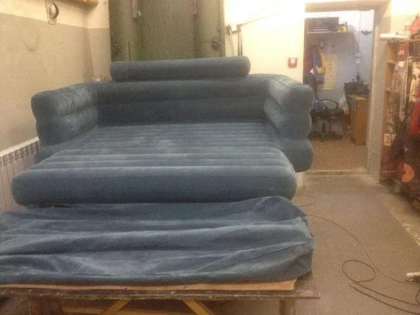 Ремонт надувних матраців ,диванів човнів атракціони ітд 5 сек