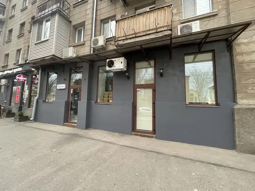 Покраска стен , потолков ( кафе,магазины,офиса и других помещений)рем