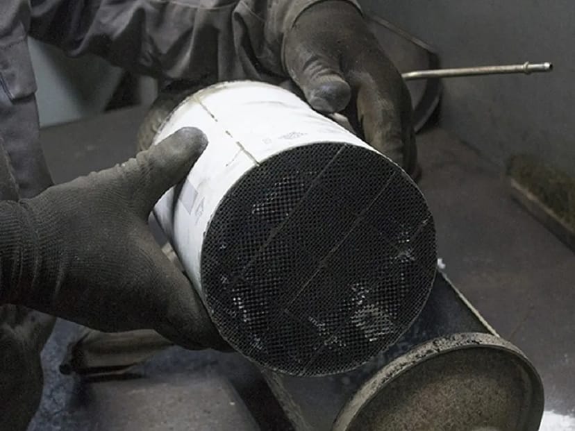 Видалення сажового фільтра DPF + прошивка ЕБУ (чіп-тюнінг)