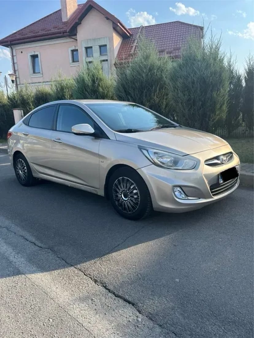 Авто Hyundai Accent