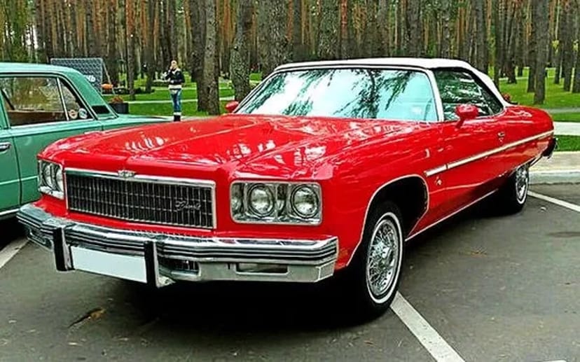 386 Ретро кабріолет Chevrolet Impala на зйомки фотосесію