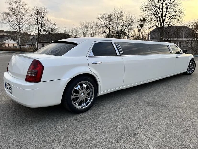 Лімузин Chrysler
