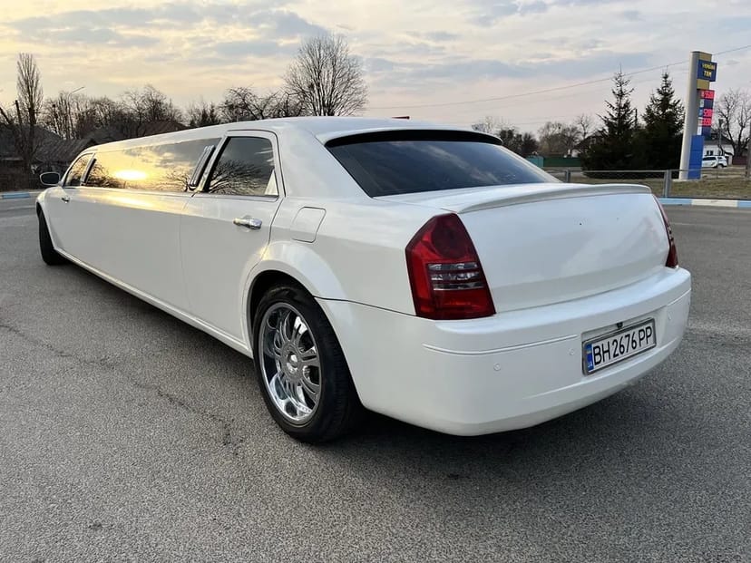 Лімузин Chrysler