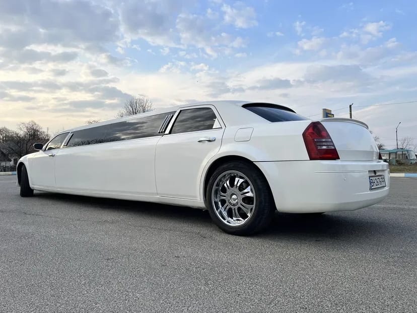 Лімузин Chrysler