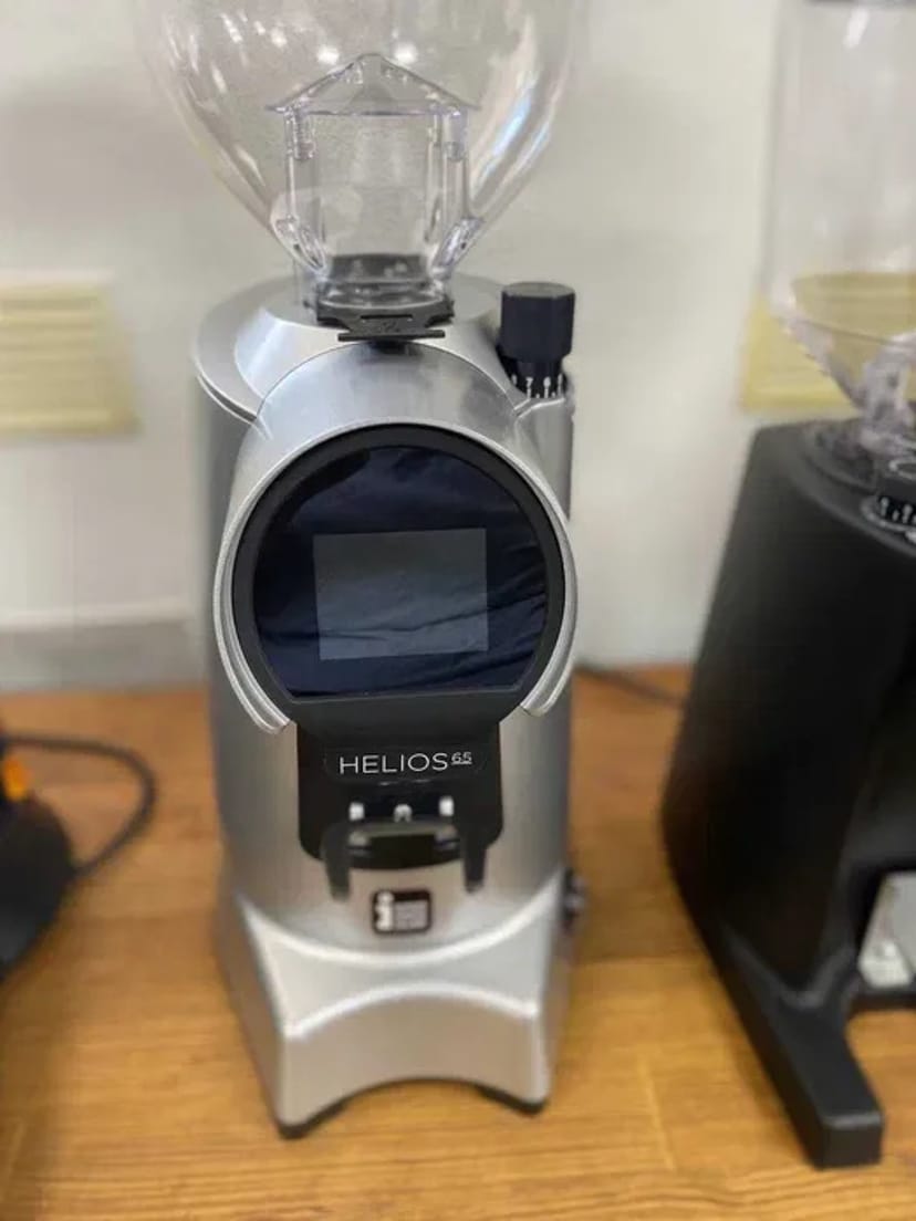 Нова кавоварка з коробки!