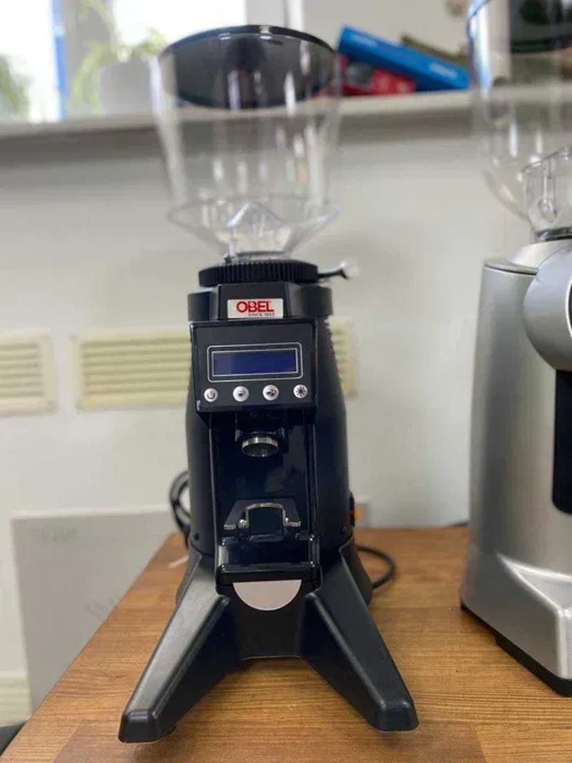 Нова кавоварка з коробки!