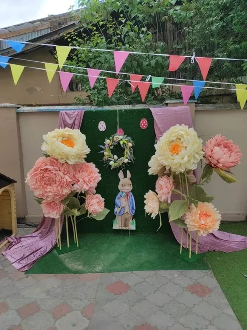 Неймовірні ростові квіти , декор.