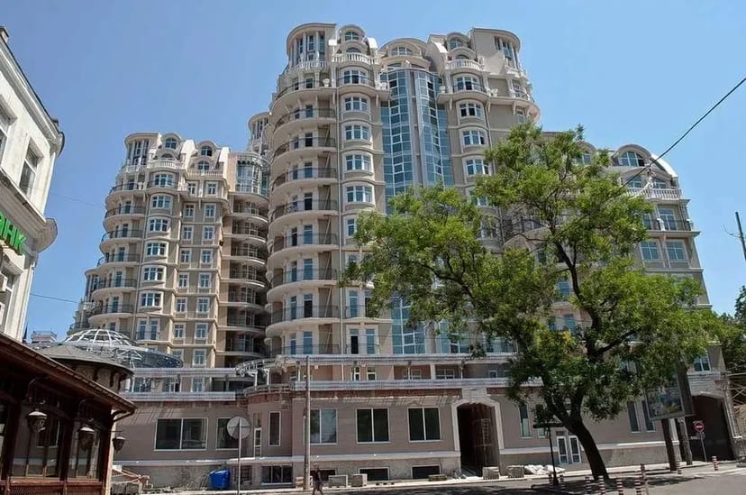 Дизайнерська квартира історичний центр