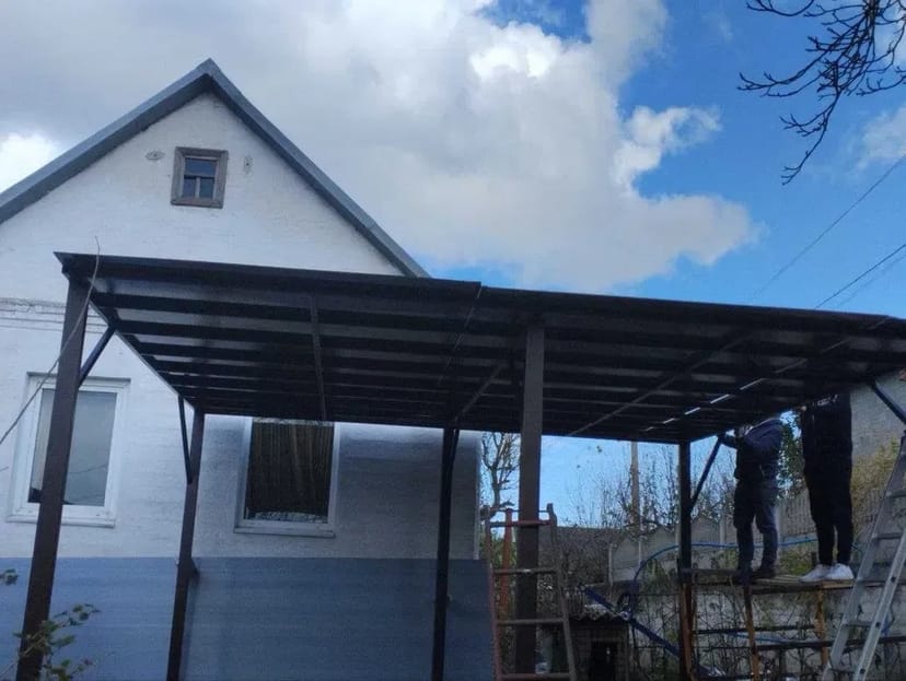 НАВЕСЫ, ЗАБОРЫ,КАЛИТКИ, ВОРОТА/ изготовление и монтаж 1 200 грн. Договірна