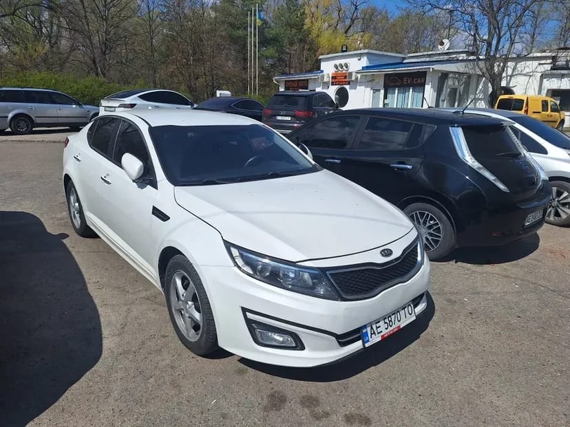 Авто K5, Leaf, Bolt, Sonata