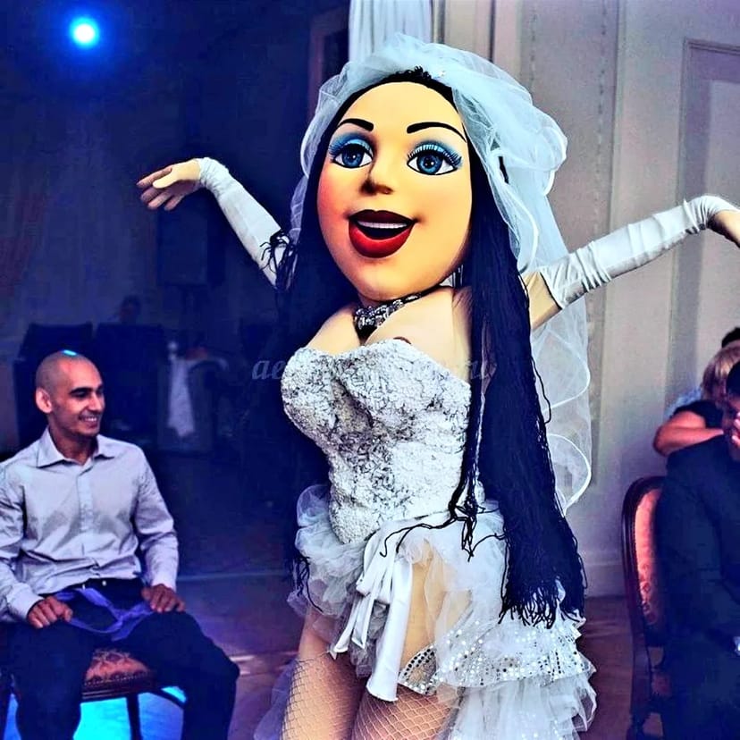 Білий ведмідь Одеса ростова лялька стриптиз аніматор панда лабубу