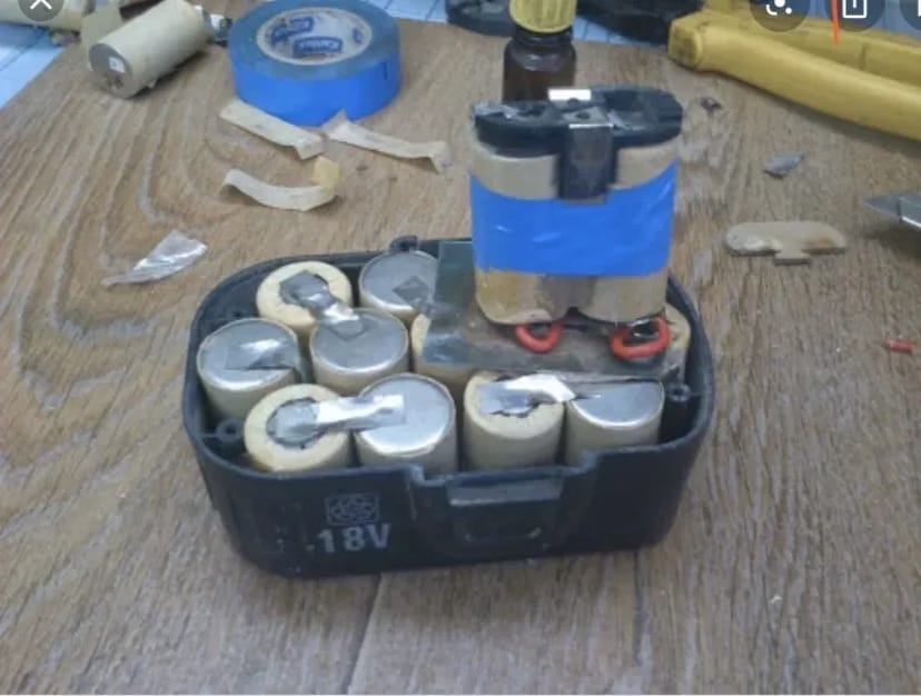 Ремонт, заміна та перепакування акумуляторів, батарей, шуруповертів.