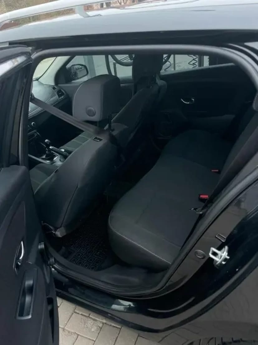 Автомобіль під таксі