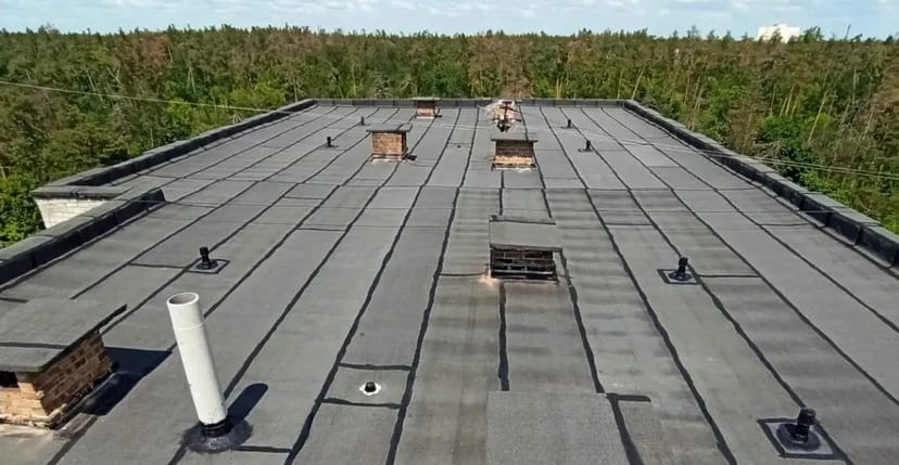 Ремонт покрівлі дахів ОСББ та ЖБК євро-руберойдом
