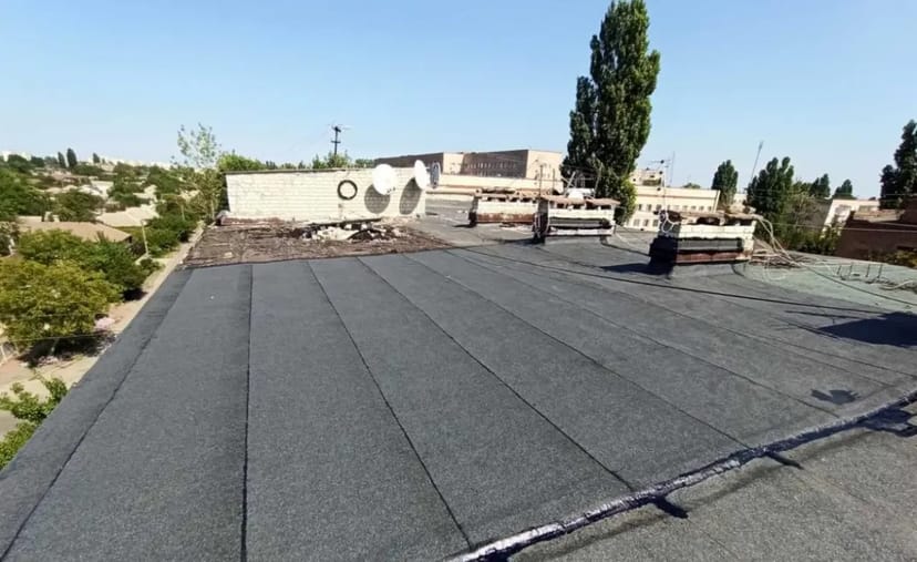 Ремонт покрівлі дахів ОСББ та ЖБК євро-руберойдом