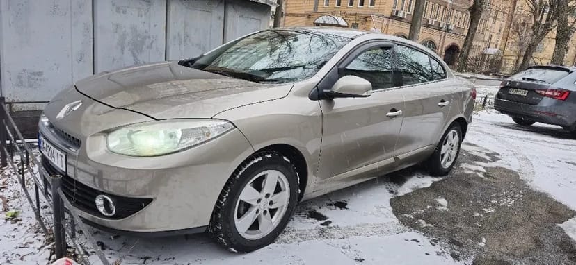 Авто Renault fluence для одного водія