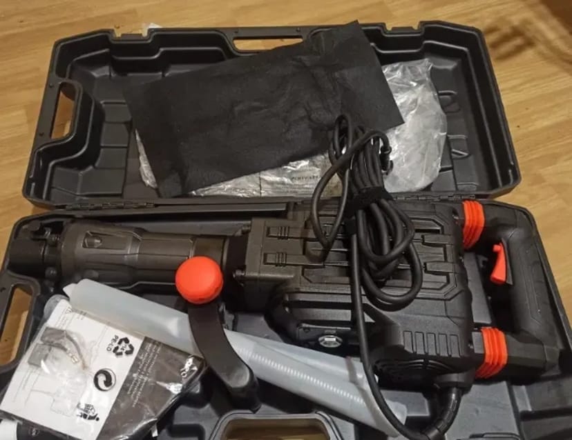 Відбійний молотк, перфоратор