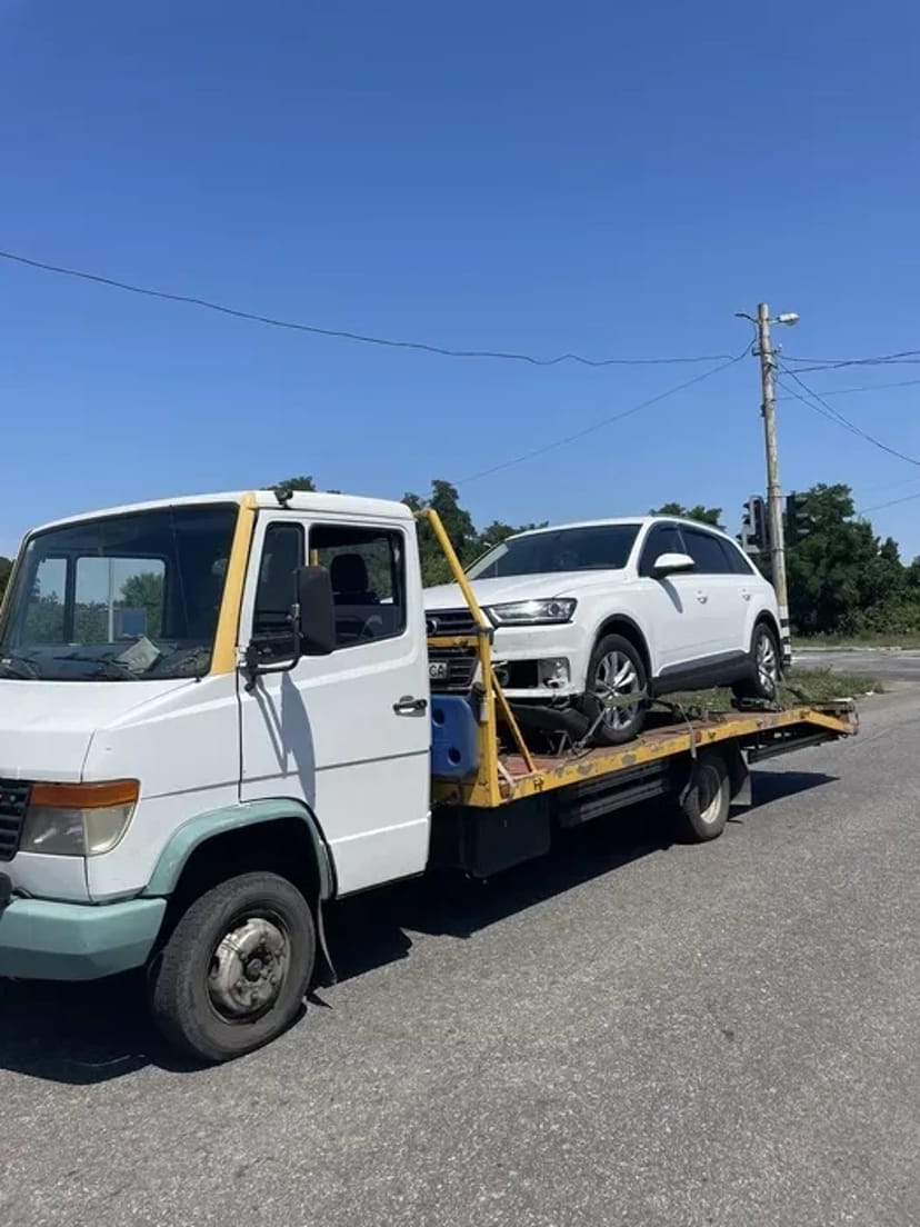 Професійні послуги евакуатора-маніпулятора з досвідченим оператором