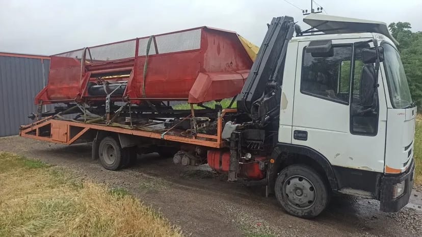 Професійні послуги евакуатора-маніпулятора з досвідченим оператором