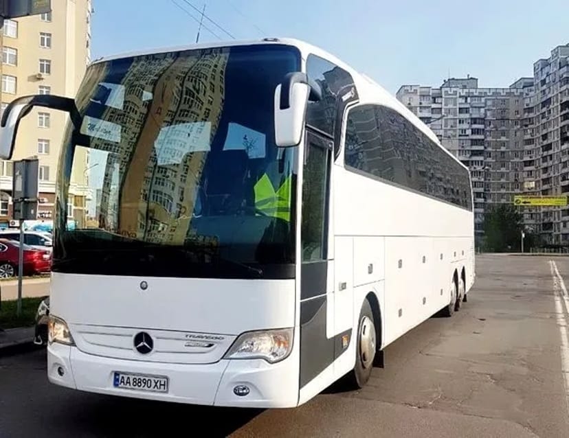 375 Автобус на весілля Mercedes 60 місць замовити в Києві