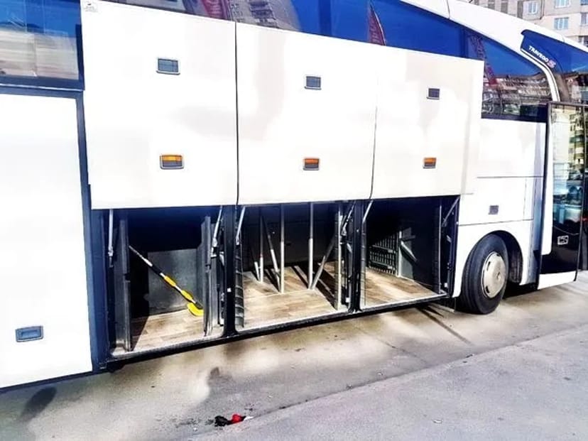 375 Автобус на весілля Mercedes 60 місць замовити в Києві