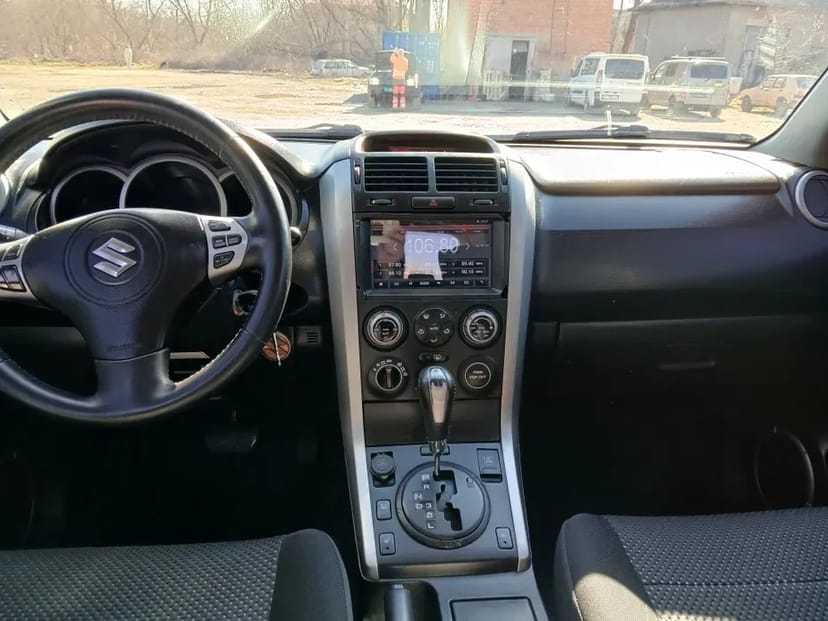 Автомобіль Suzuki 