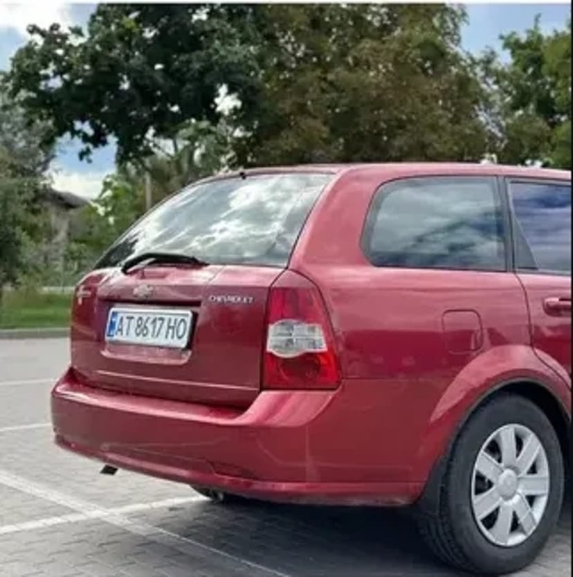 Автомобіль Suzuki 