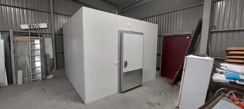 Монтаж холодильних камер під ключ.