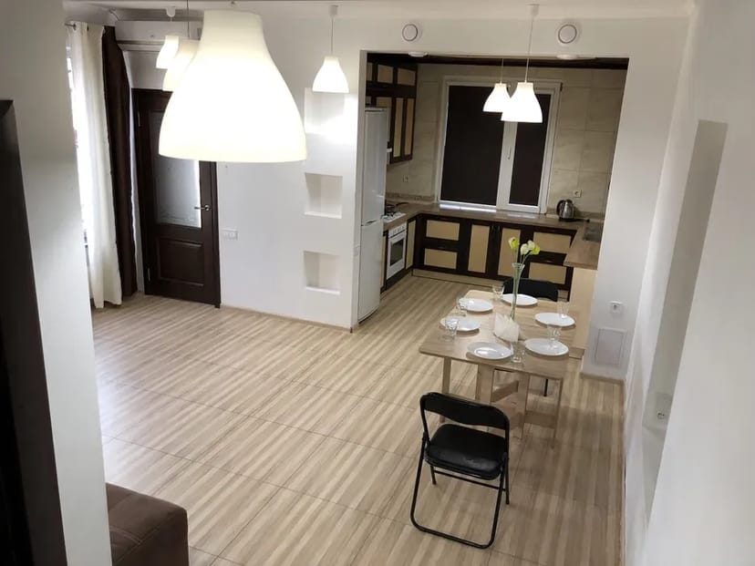 ‼️ Вільна з 8го серпня‼️Квартира подобово 2 або 3 кімнатна