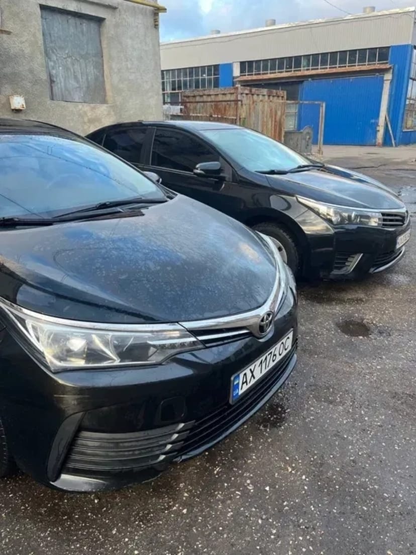 Авто Toyota Corolla