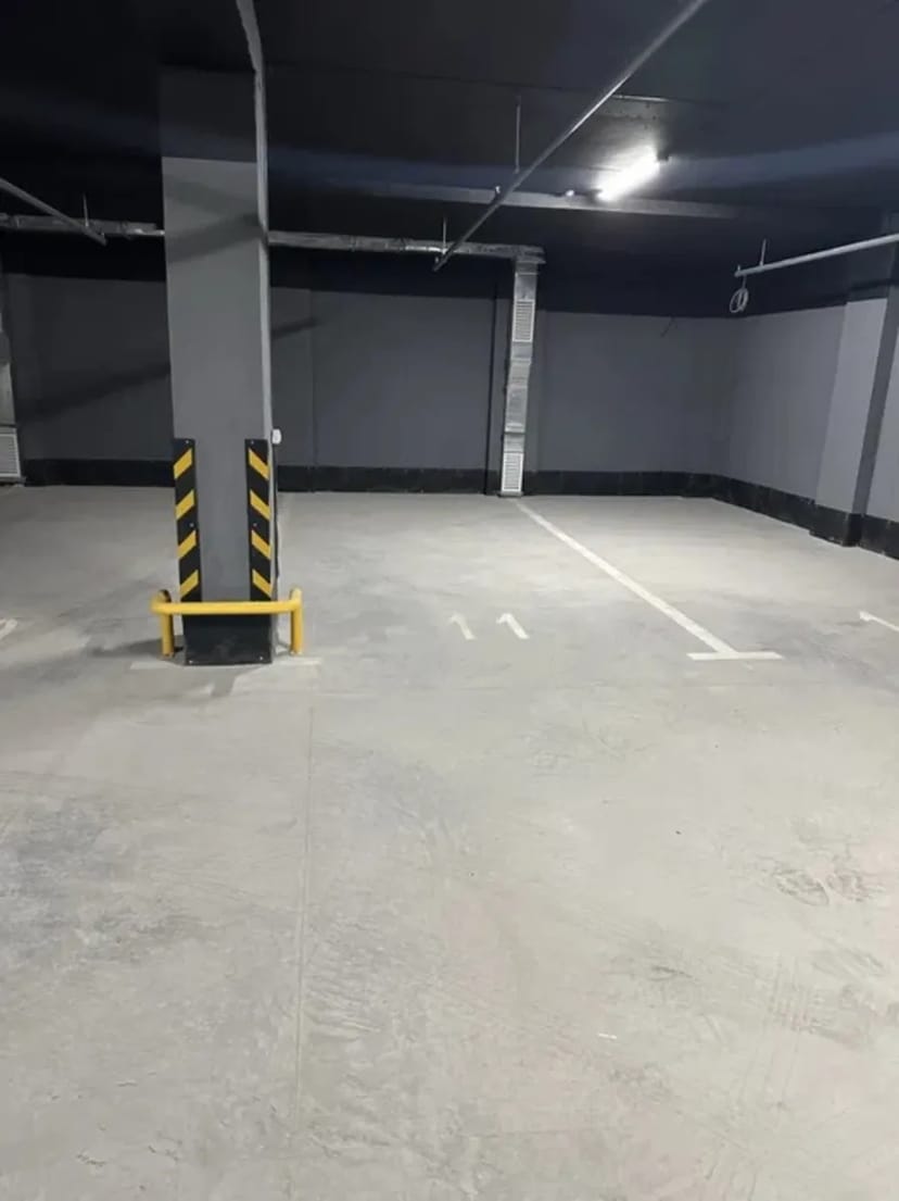 Паркомісце ЦЕНТР в ЖК «Метрополь»