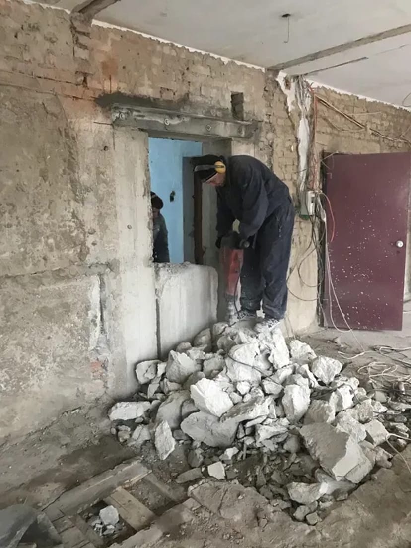 Демонтаж, Демонтажные работы. Перепланировка квартир и офисов.